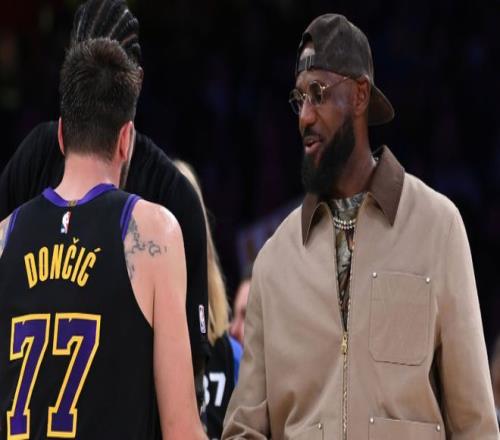 烽火亚冠巅,峰夜,一触即发,韦德体育,韦德体育官网,韦德体育app,韦德体育下载,betvictor官网